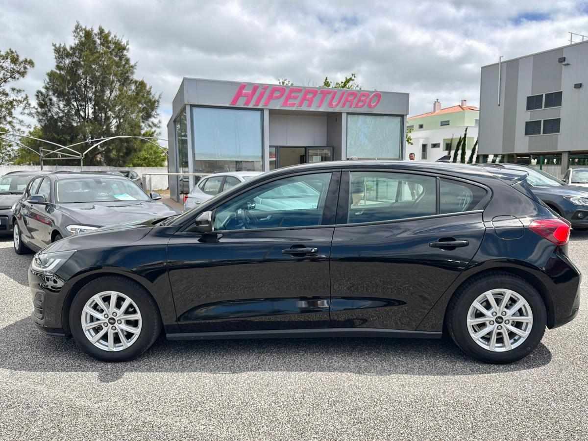 ford-focus-2022-diesel-1499cc