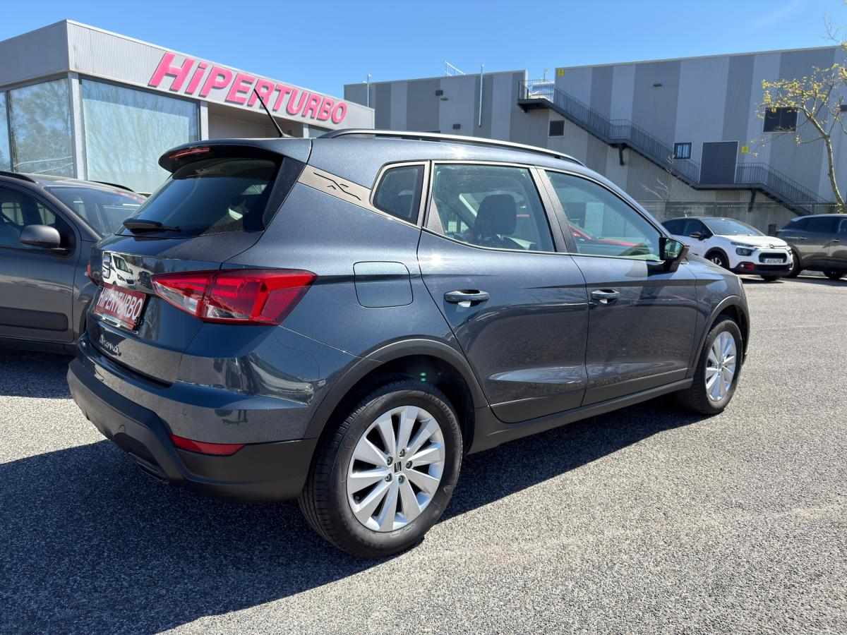 seat-arona-2023-gasolina-999cc
