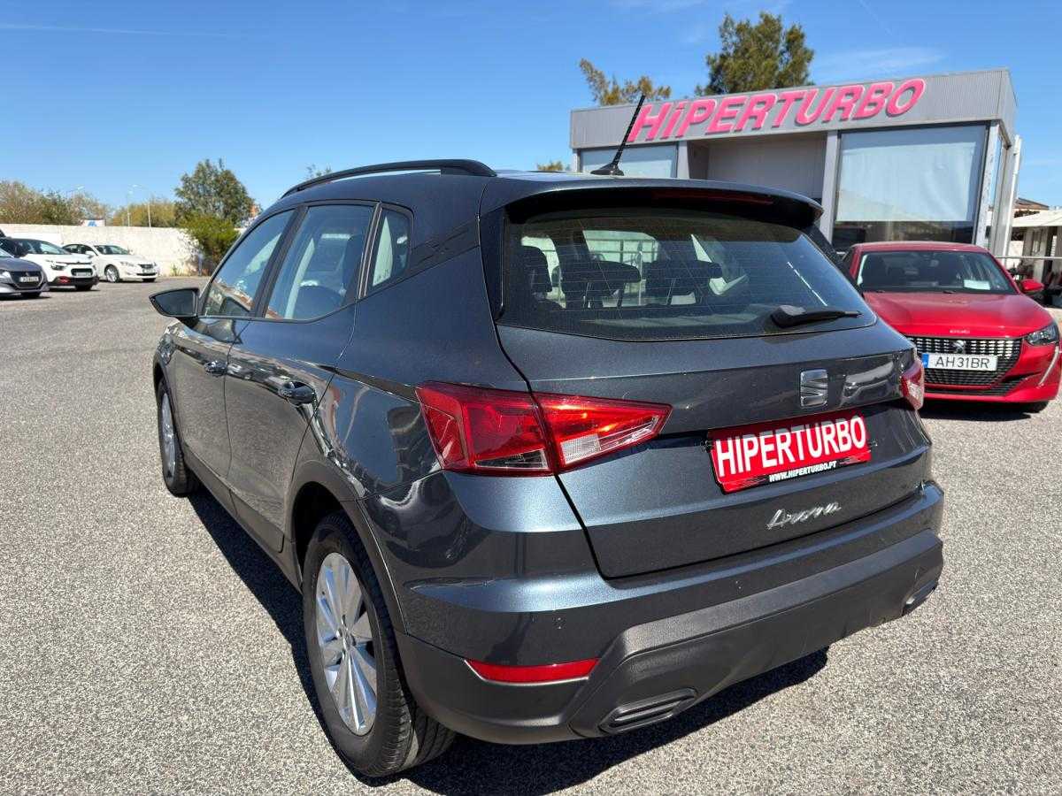 seat-arona-2023-gasolina-999cc