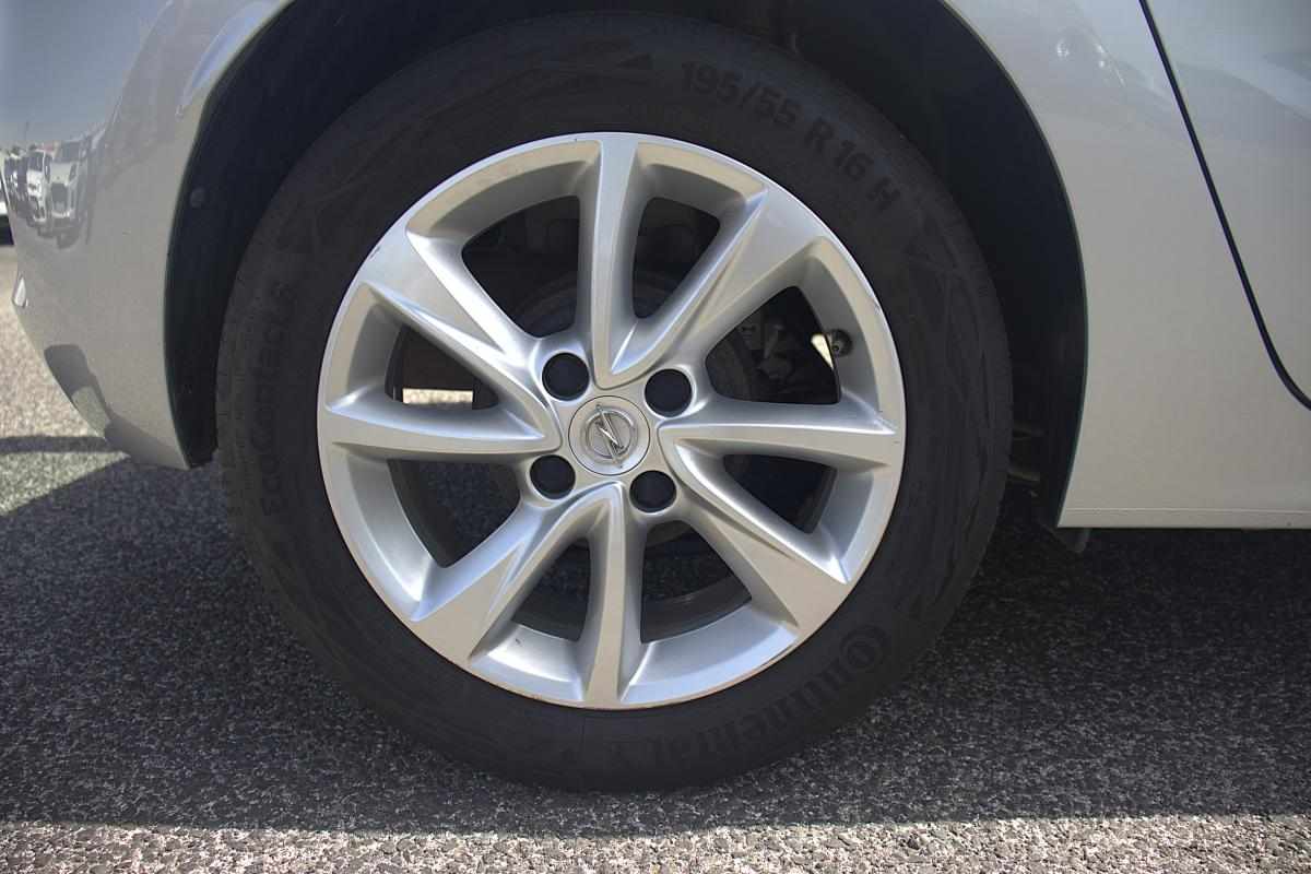 opel-corsa-1-2-75cv-2023-gasolina-1199cc