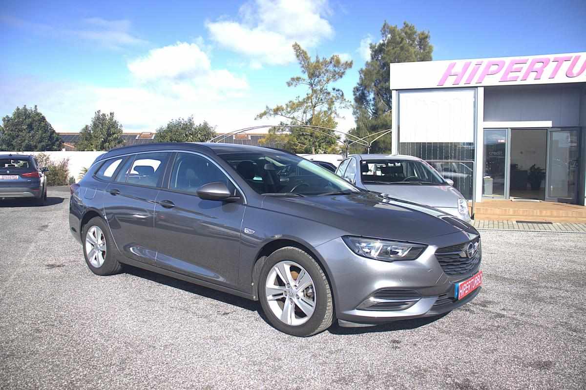 opel-insignia-sports-tourer-2020-diesel-1598cc