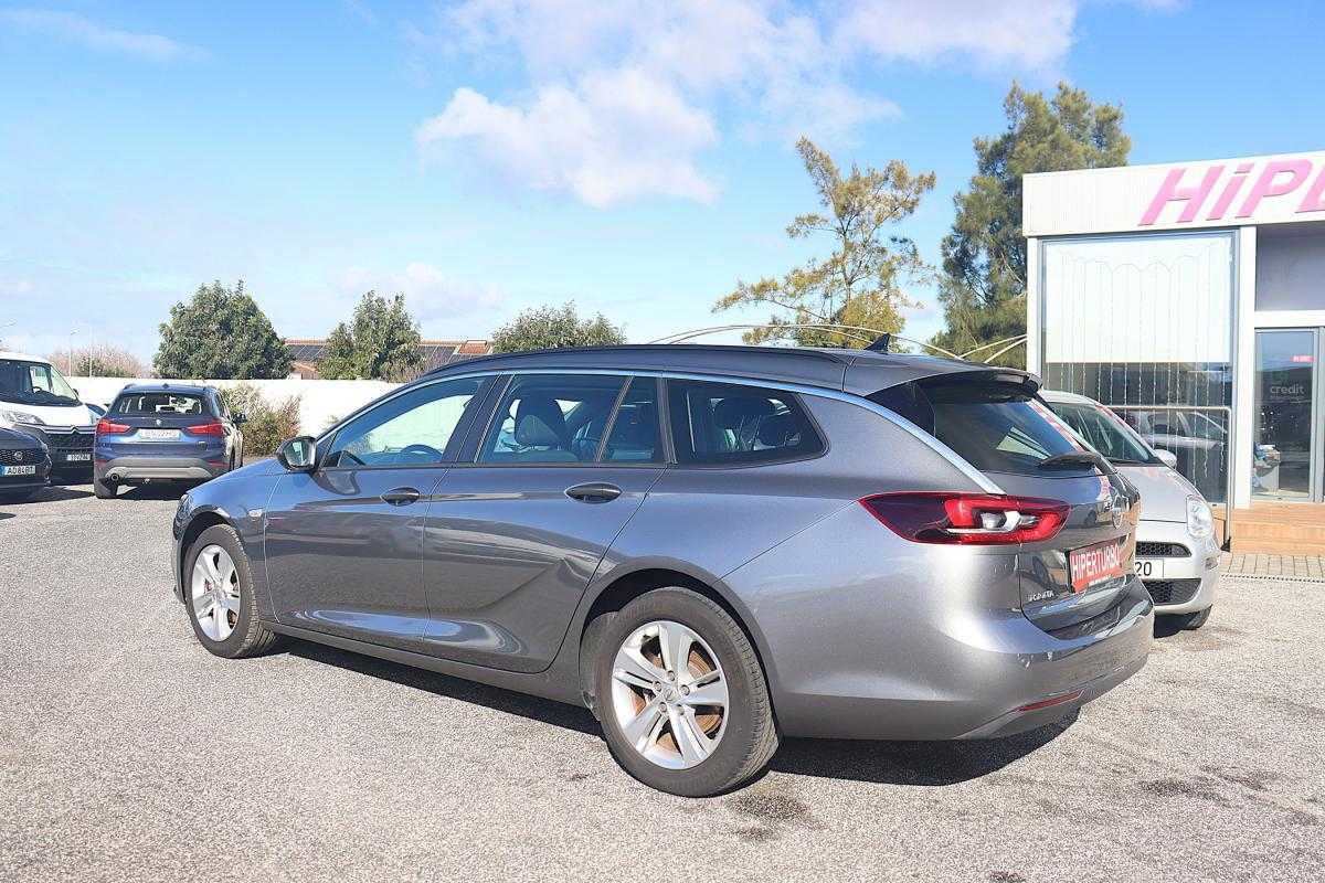 opel-insignia-sports-tourer-2020-diesel-1598cc