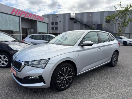 skoda-scala-2023-gasolina-999cc