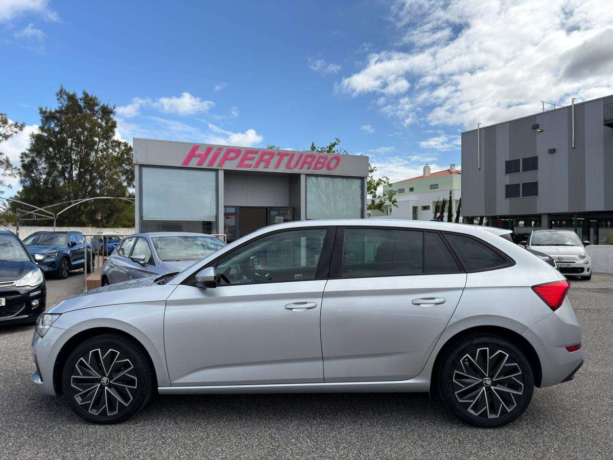 skoda-scala-2023-gasolina-999cc