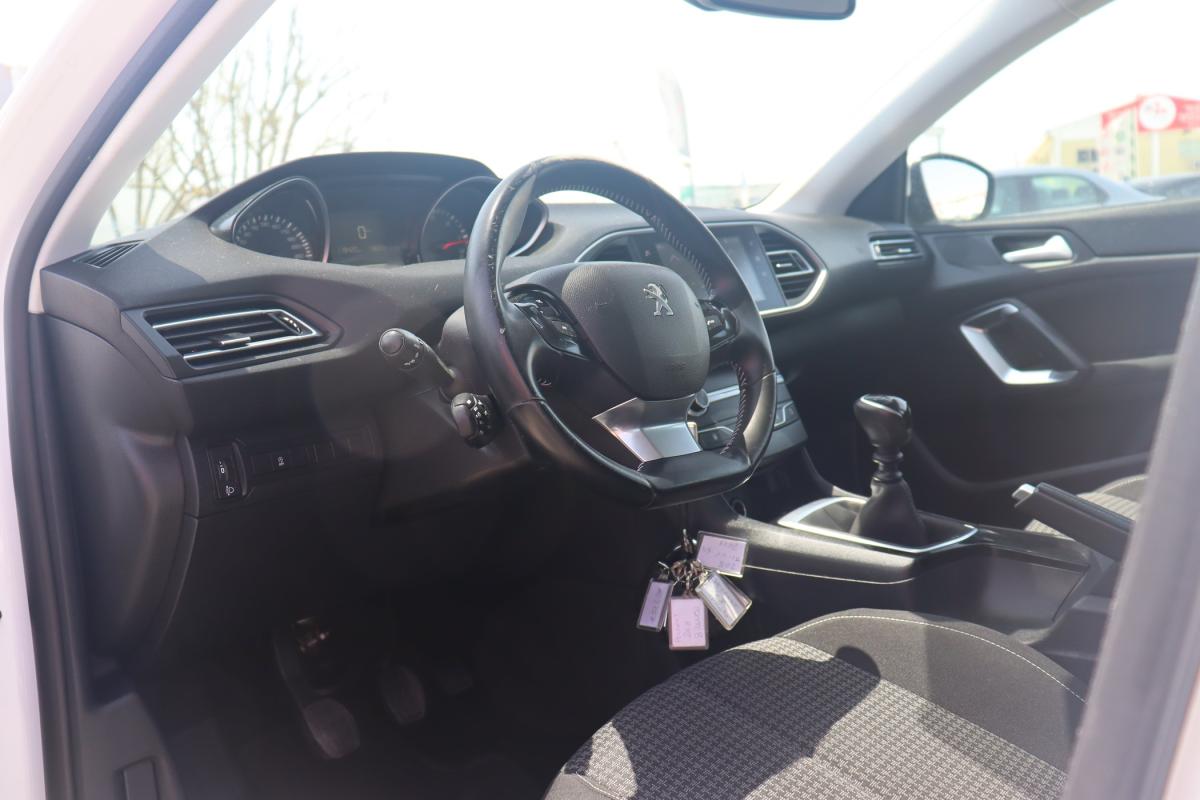 peugeot-308-2019-diesel-1499cc