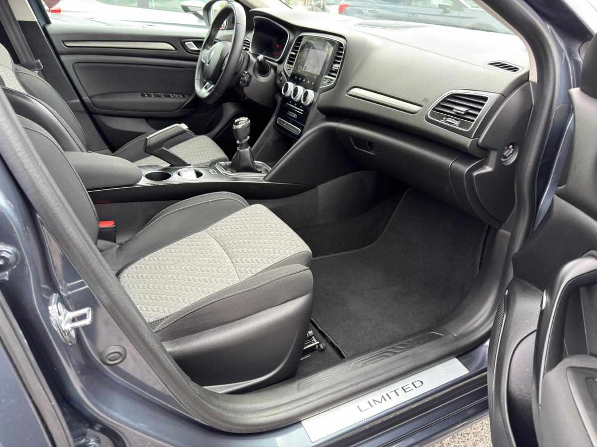 renault-megane-1-5-blue-dci-2022-diesel-1461cc