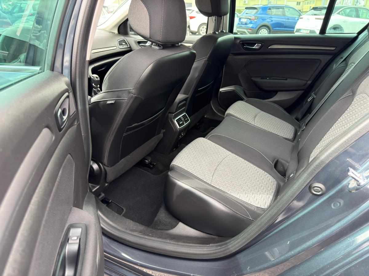 renault-megane-1-5-blue-dci-2022-diesel-1461cc