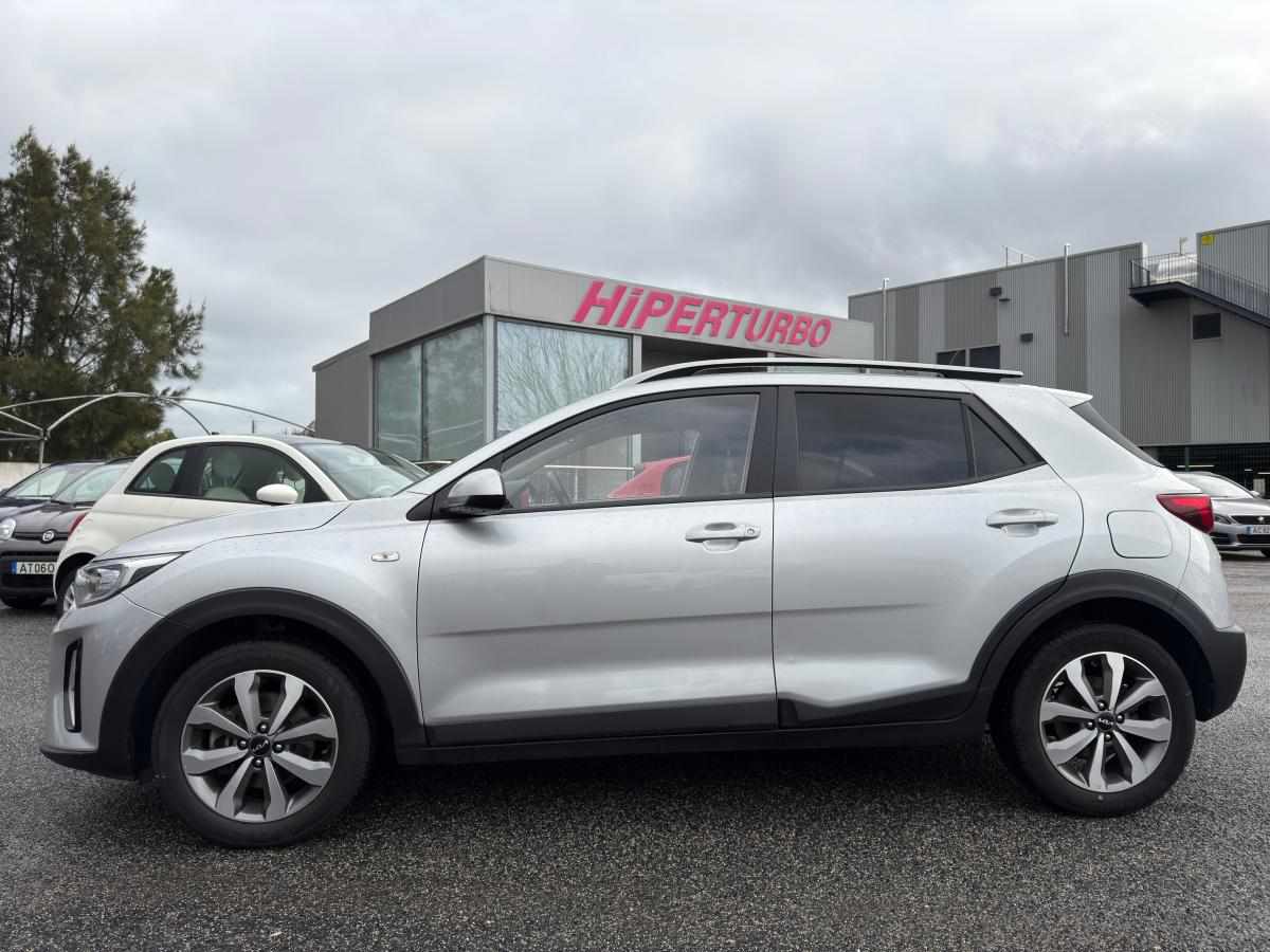 kia-stonic-1-2-84cv-2022-gasolina-1197cc
