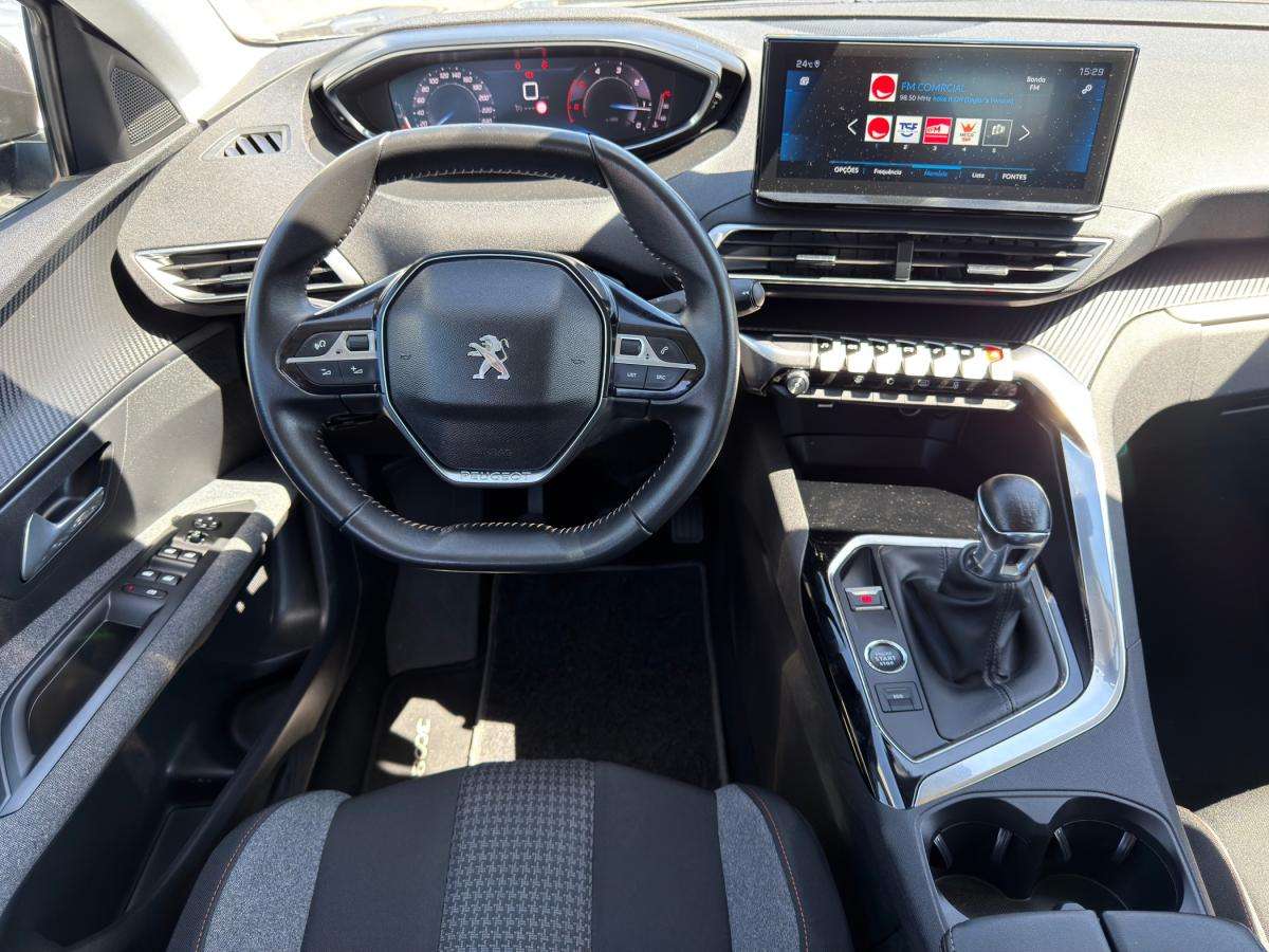 peugeot-3008-2021-diesel-1499cc