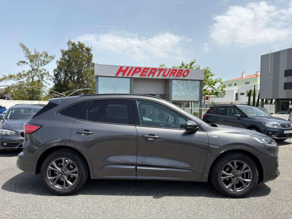 ford-kuga-2022-gasolina-1499cc