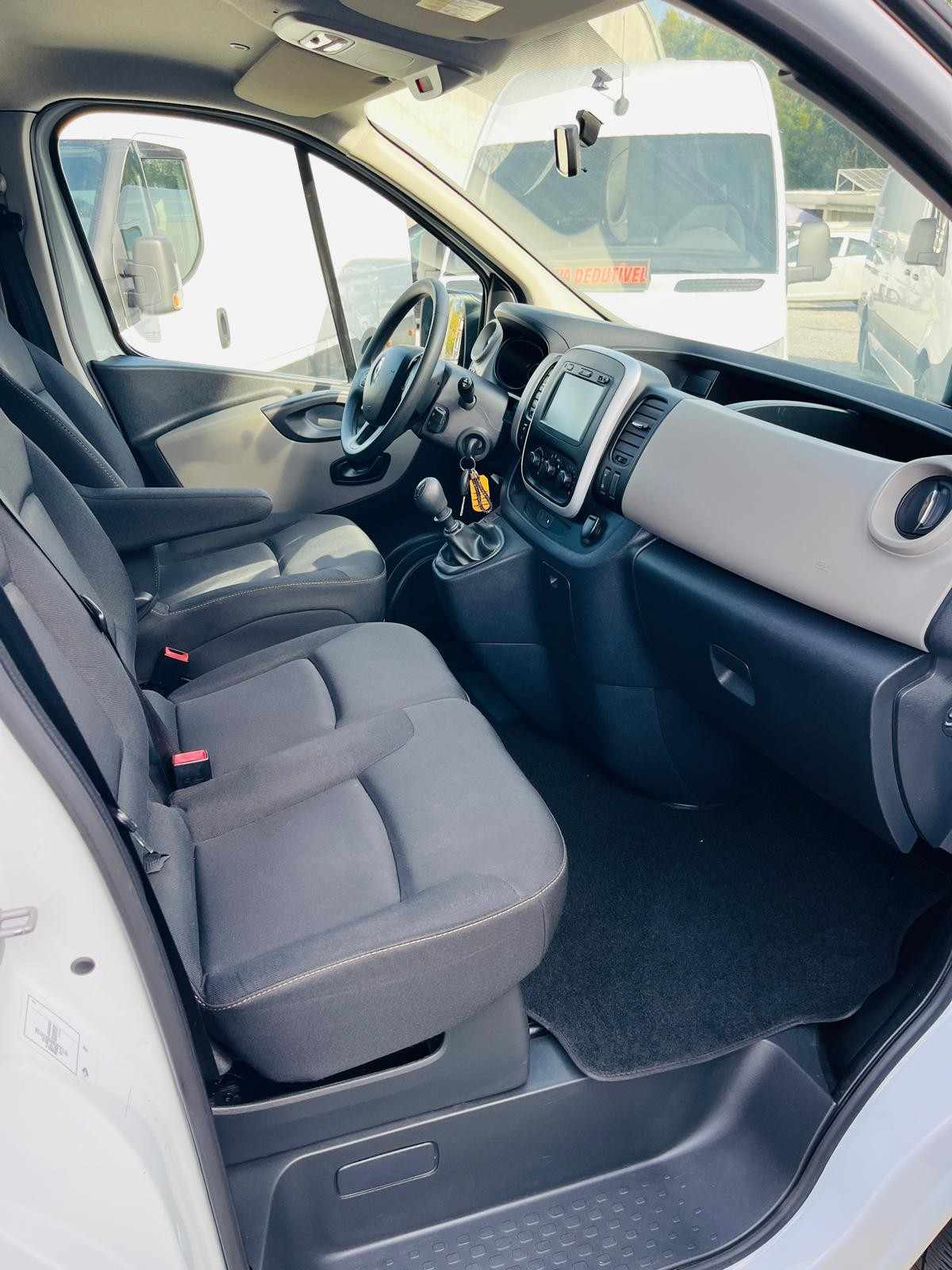 renault-trafic-2016-diesel-1598cc