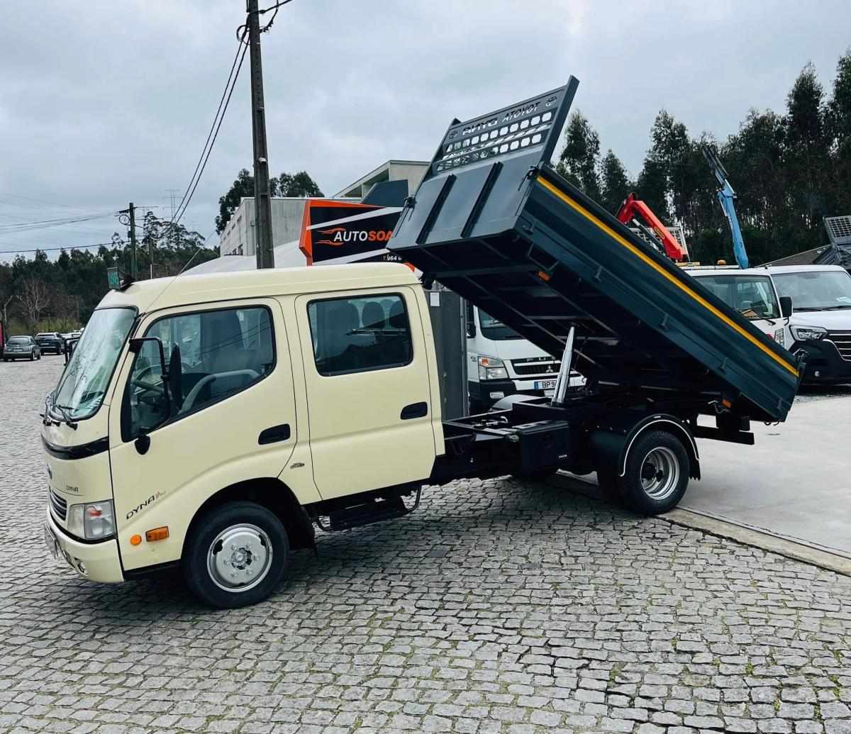 toyota-dyna-2005-diesel-2494cc