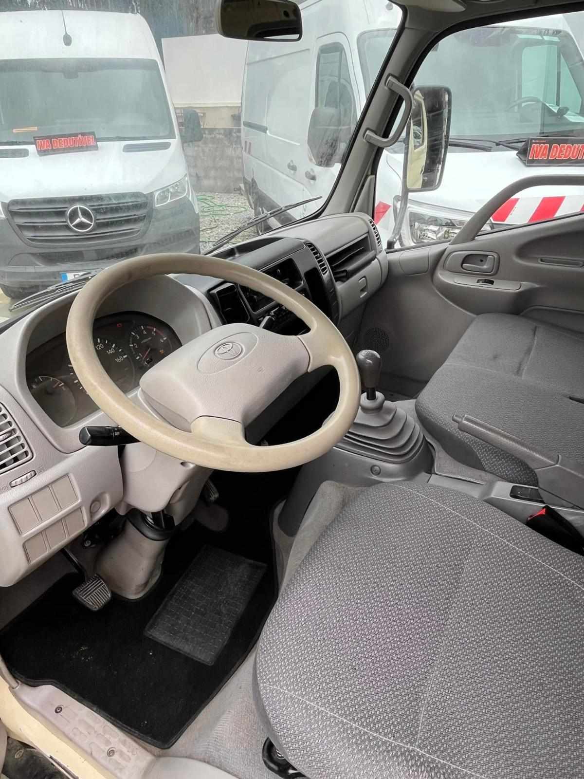 toyota-dyna-2005-diesel-2494cc