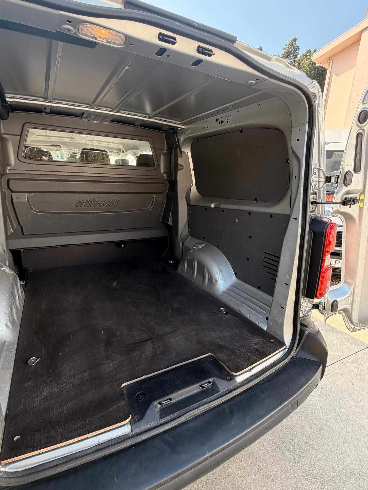 citroen-jumpy-2017-diesel-1997cc