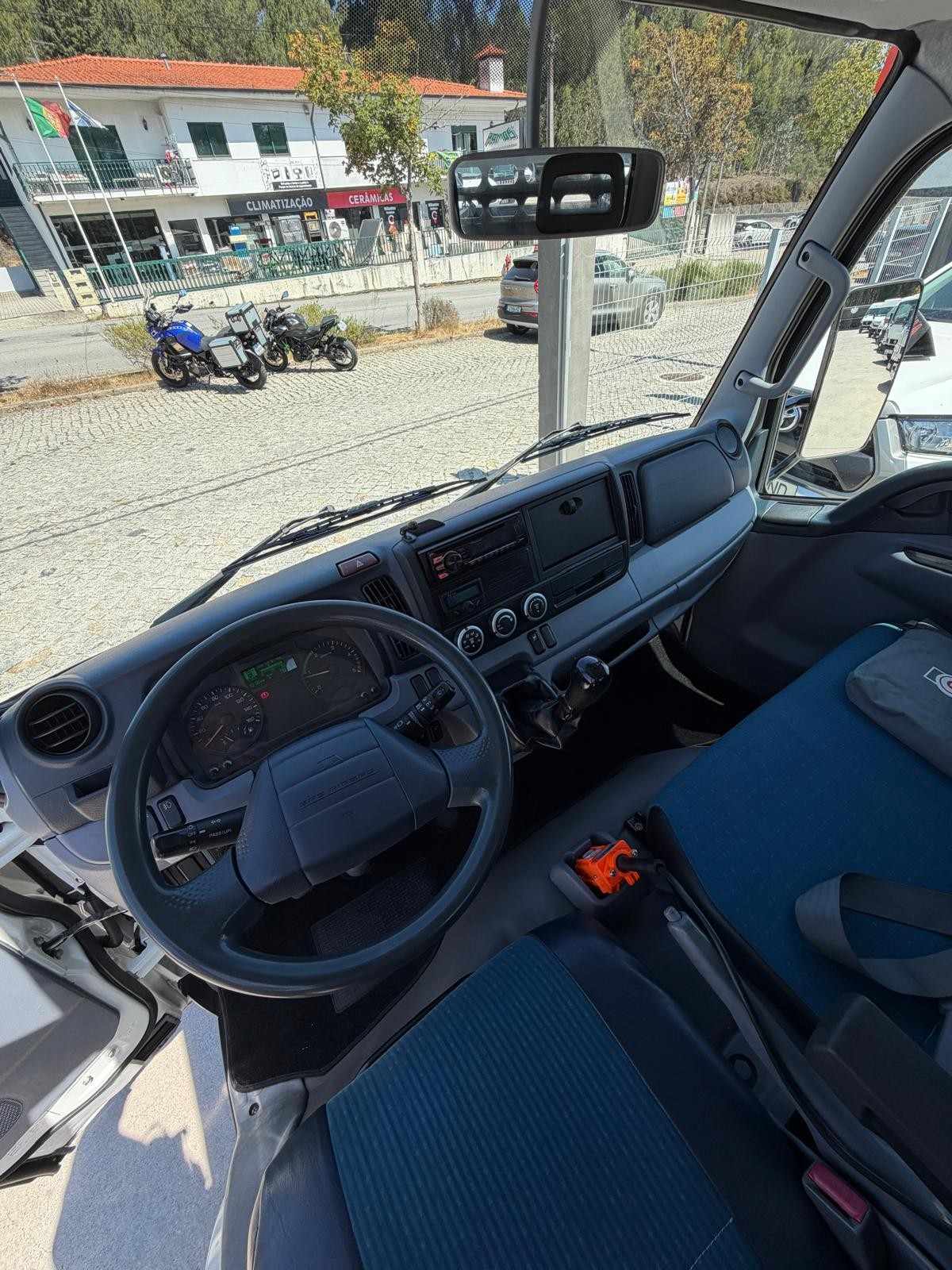 mitsubishi-canter-2015-diesel-2998cc