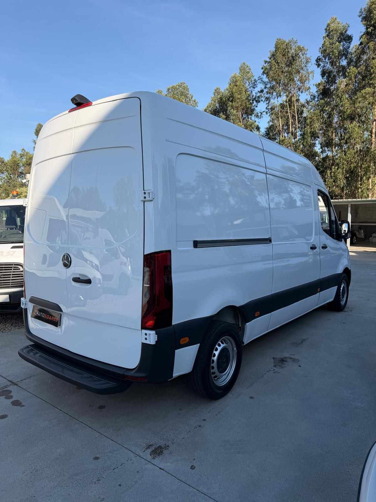 mercedes-benz-sprinter-2020-diesel-2143cc