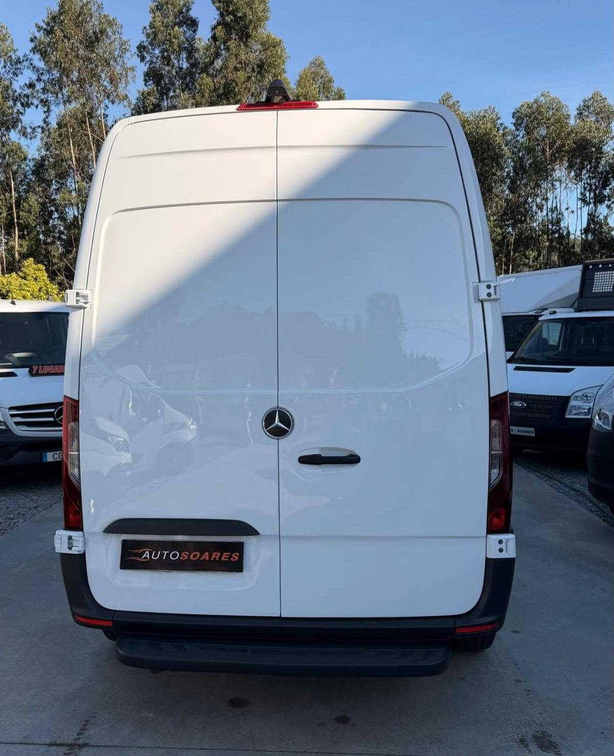 mercedes-benz-sprinter-2020-diesel-2143cc