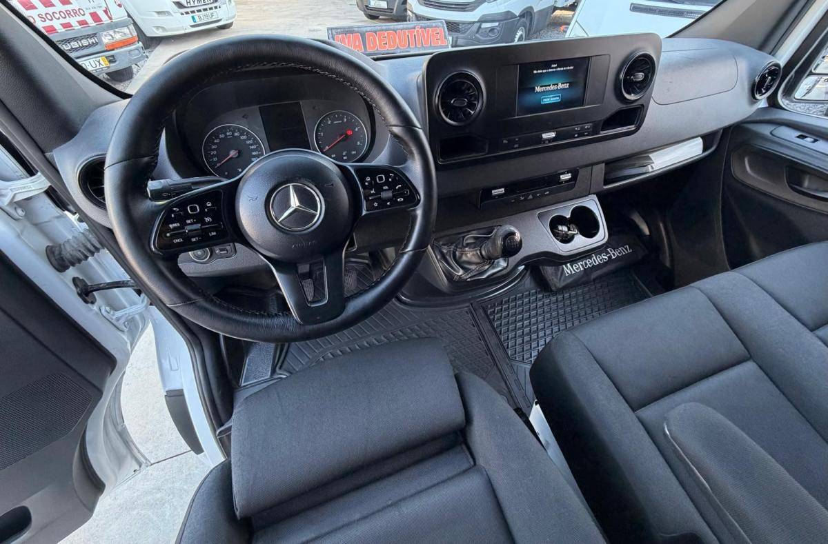 mercedes-benz-sprinter-2020-diesel-2143cc