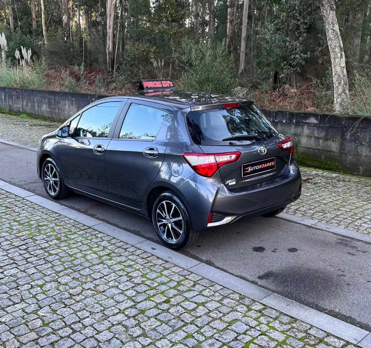 toyota-yaris-2020-gasolina-1000cc