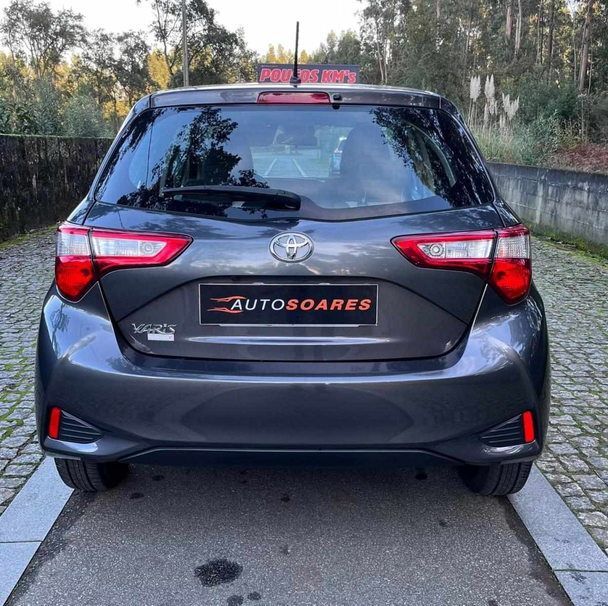 toyota-yaris-2020-gasolina-1000cc