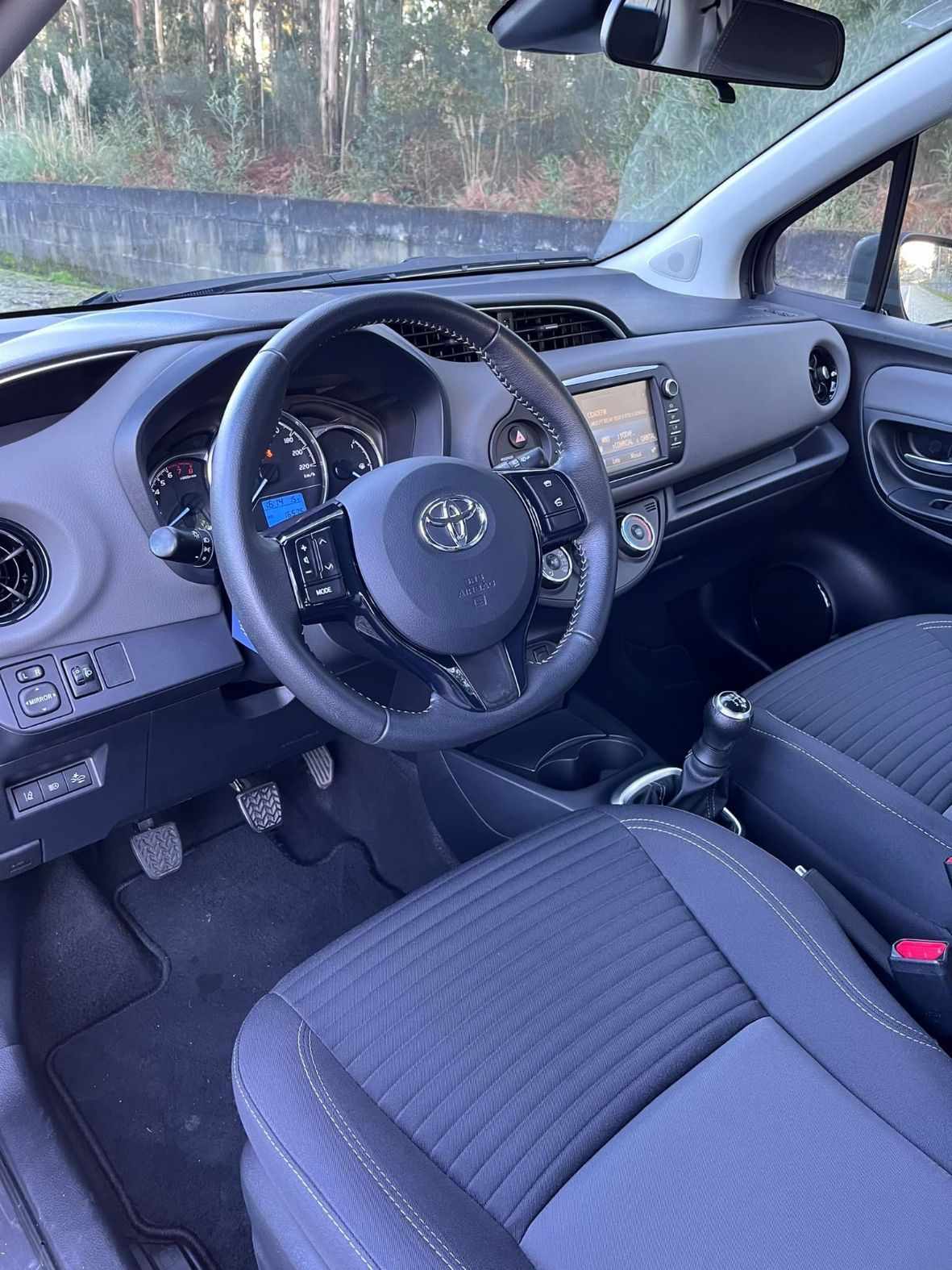 toyota-yaris-2020-gasolina-1000cc