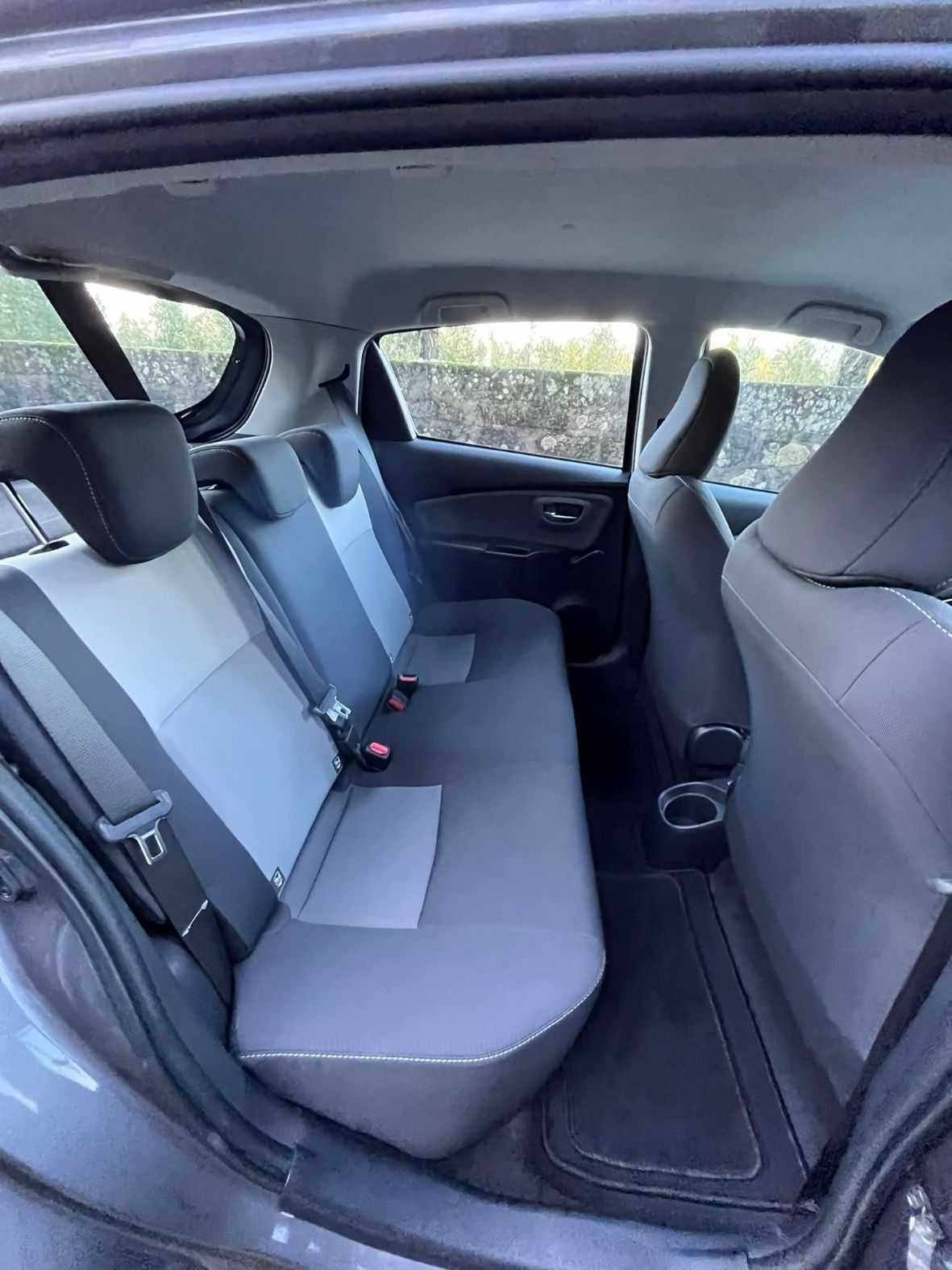 toyota-yaris-2020-gasolina-1000cc