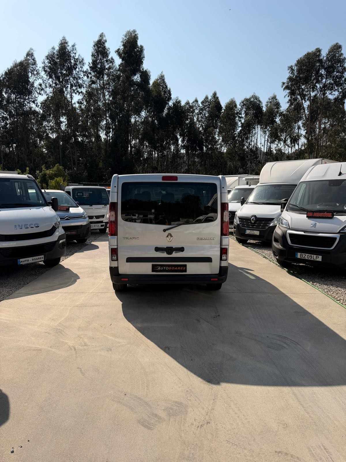 renault-trafic-2016-diesel-1598cc