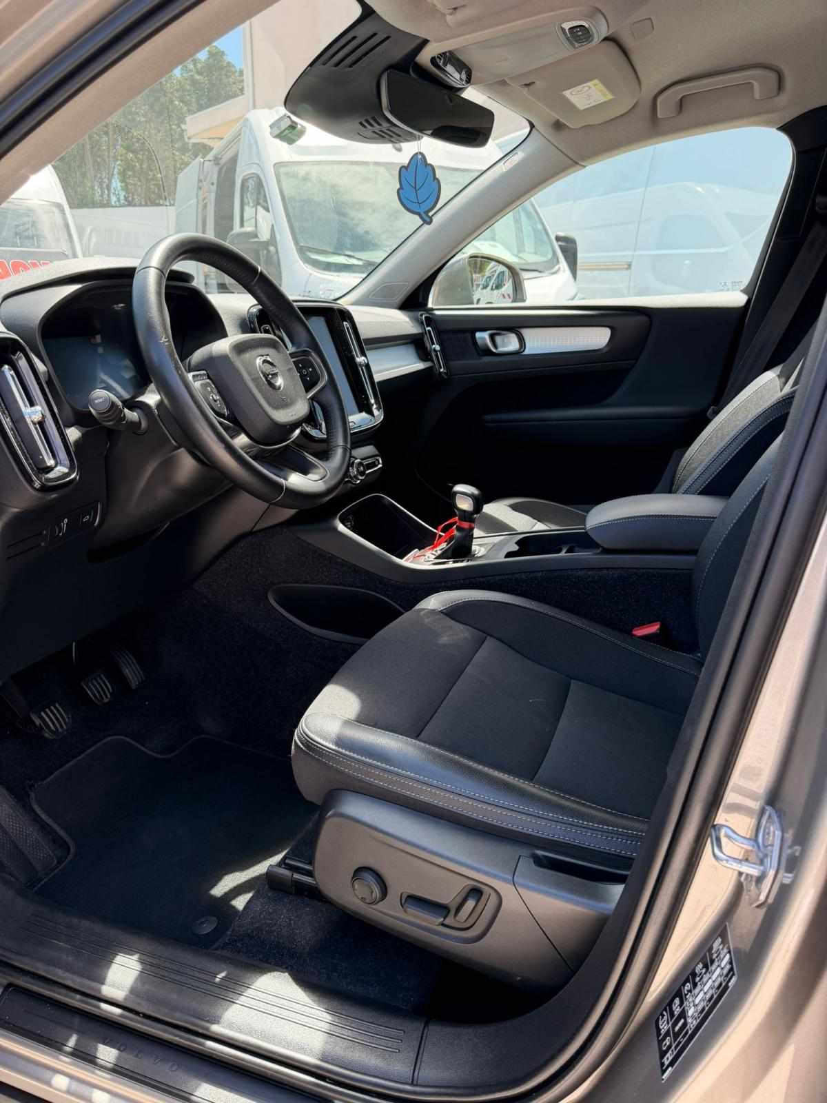 volvo-xc40-2020-diesel-1969cc