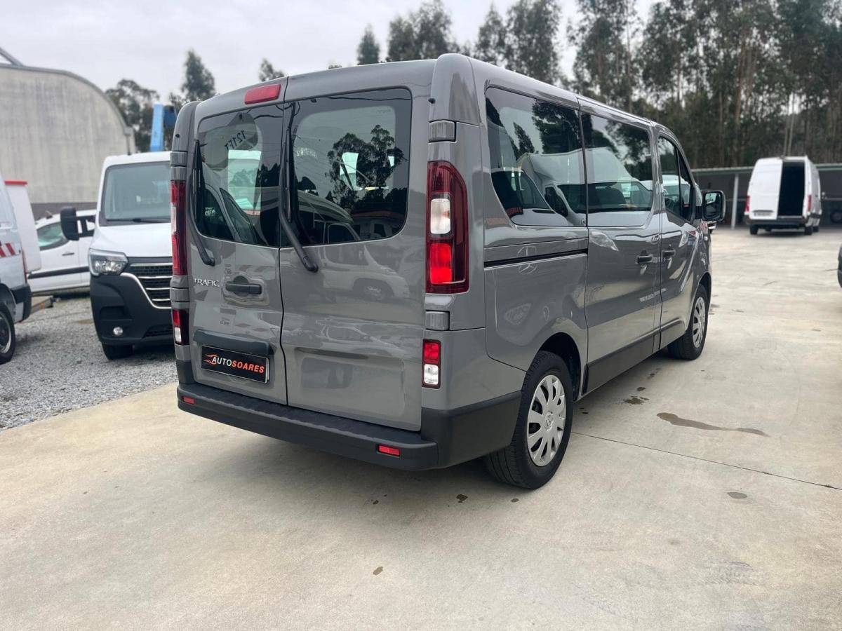 renault-trafic-2019-diesel-1598cc