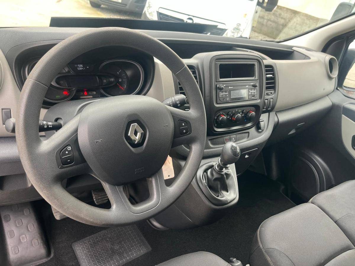 renault-trafic-2019-diesel-1598cc