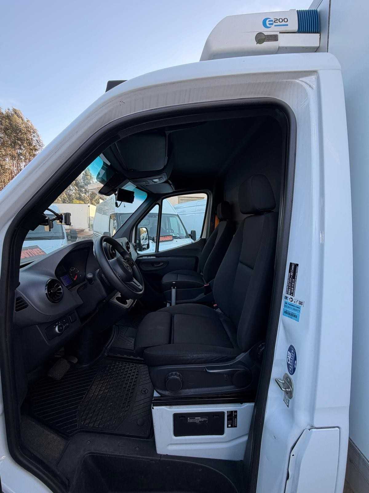 mercedes-benz-sprinter-2020-diesel-2143cc