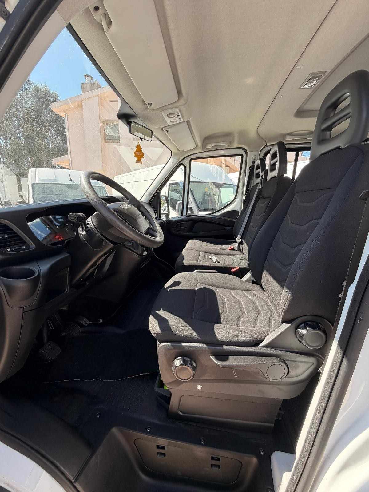 iveco-daily-2016-diesel-2287cc