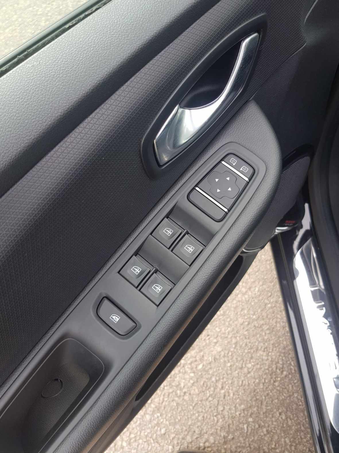 renault-clio-2018-gasolina-999cc