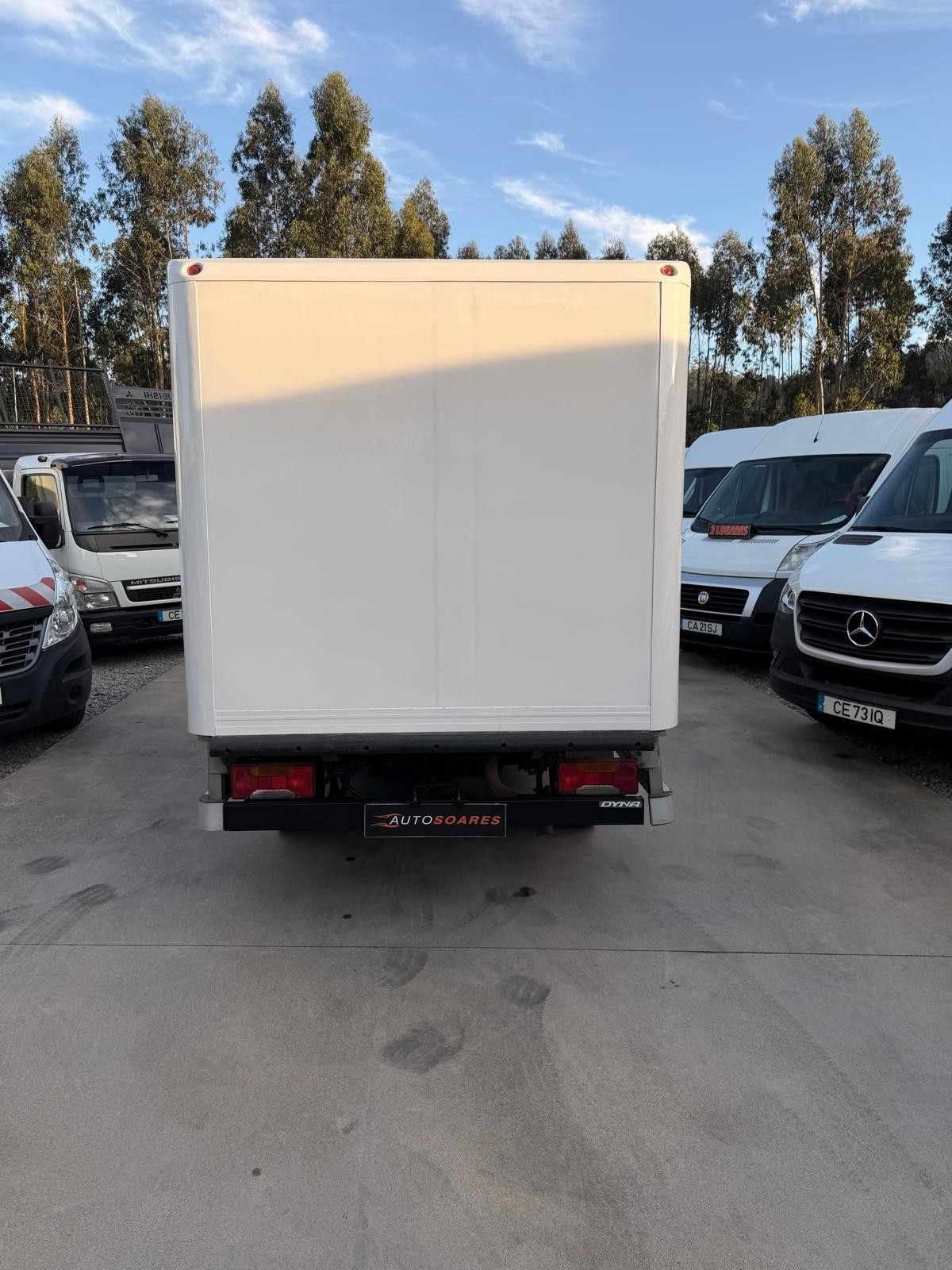 toyota-dyna-2013-diesel-2982cc