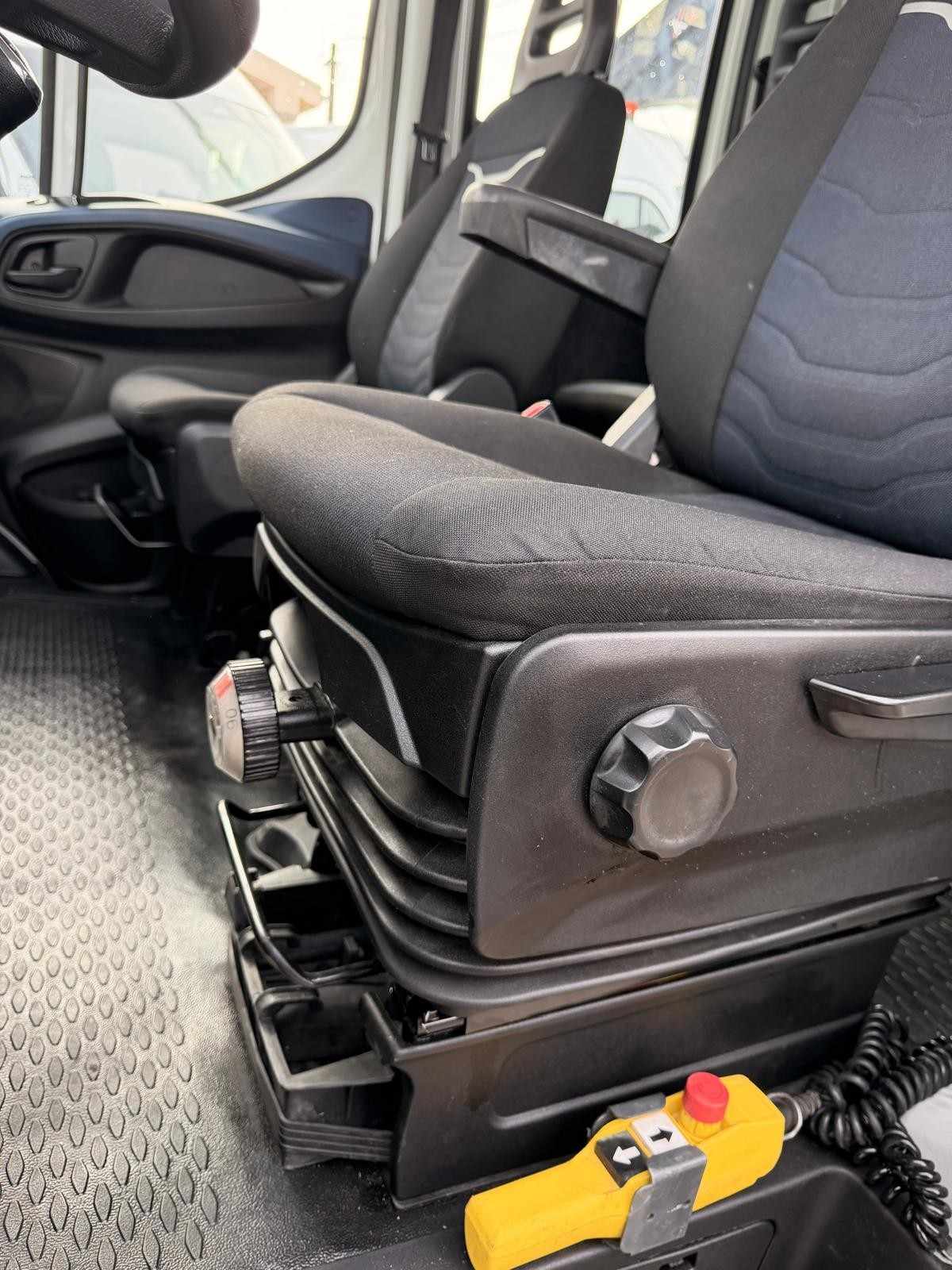 iveco-daily-2021-diesel-2287cc