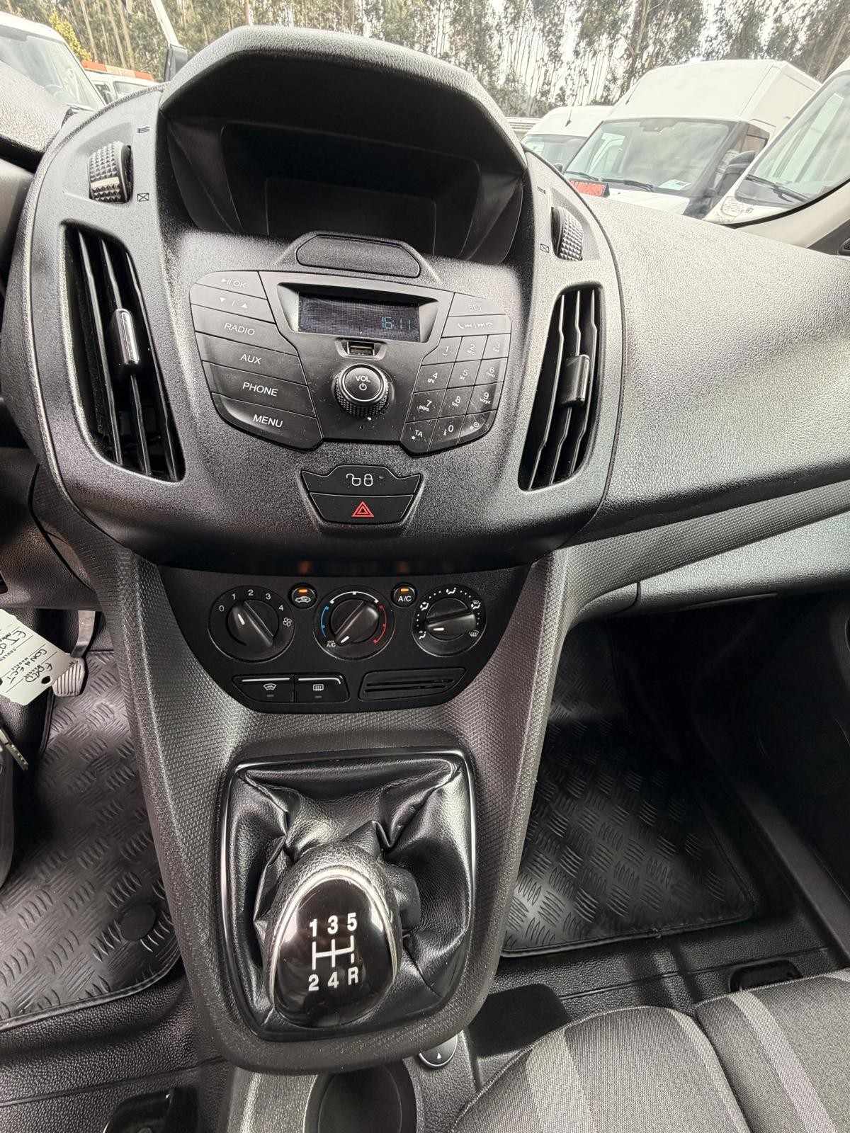 ford-transit-connect-2017-diesel-1498cc