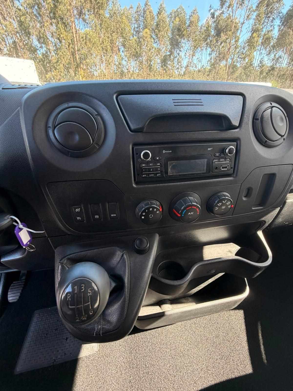 renault-master-2018-diesel-2299cc