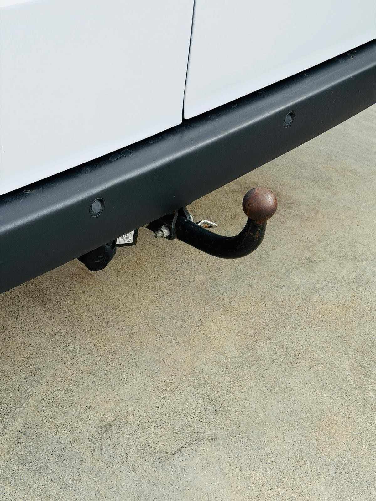 mercedes-benz-vito-2012-diesel-2148cc