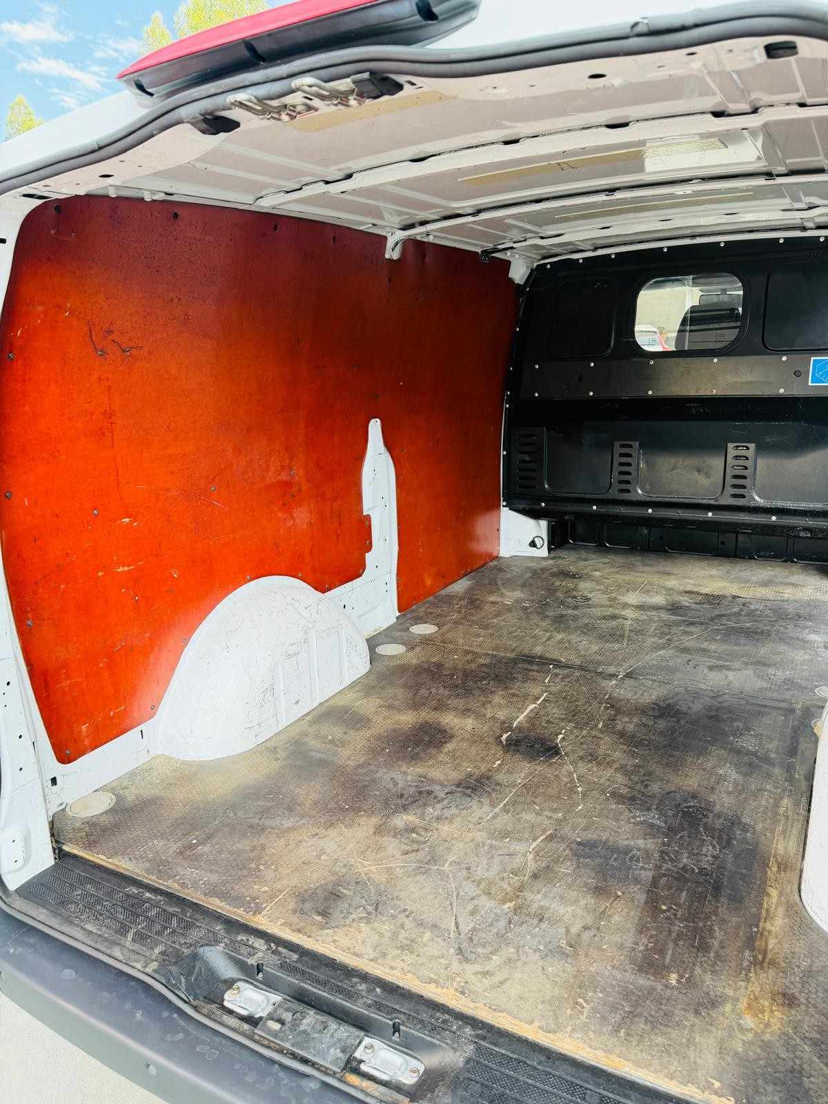 mercedes-benz-vito-2012-diesel-2148cc