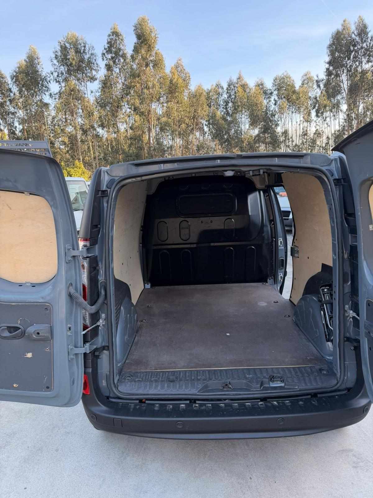 nissan-nv250-2021-diesel-1461cc
