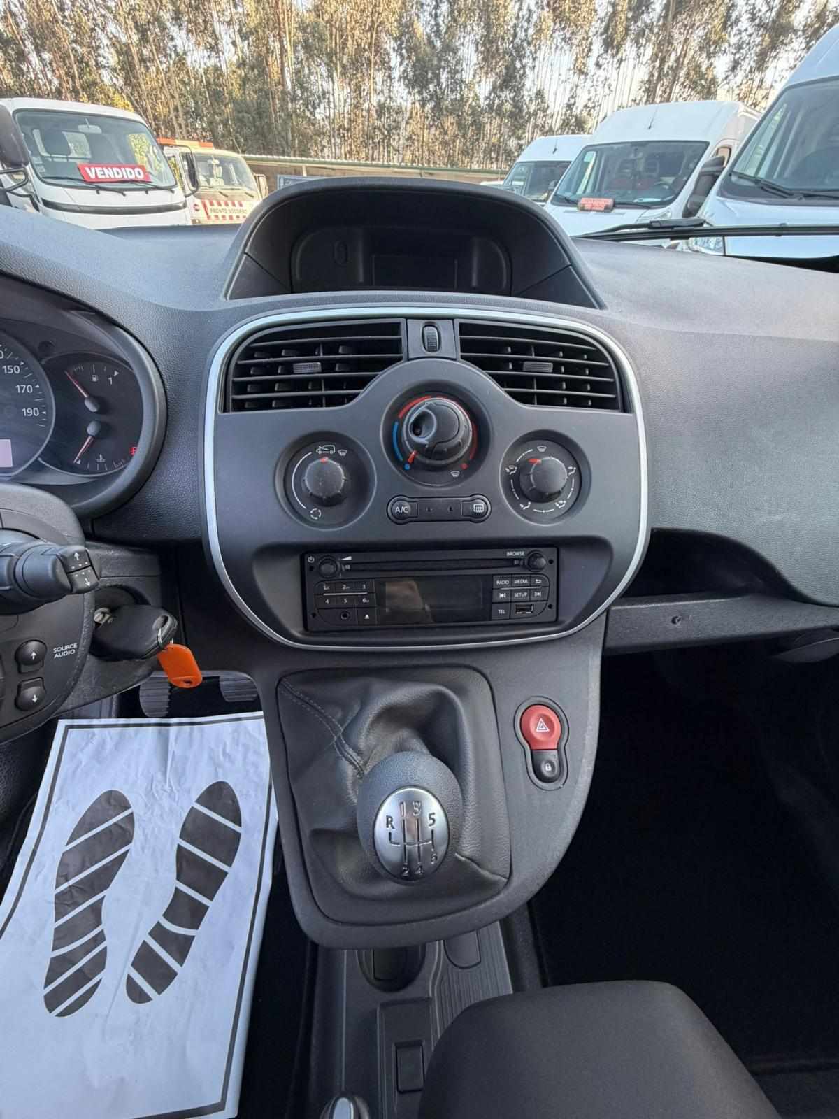 nissan-nv250-2021-diesel-1461cc