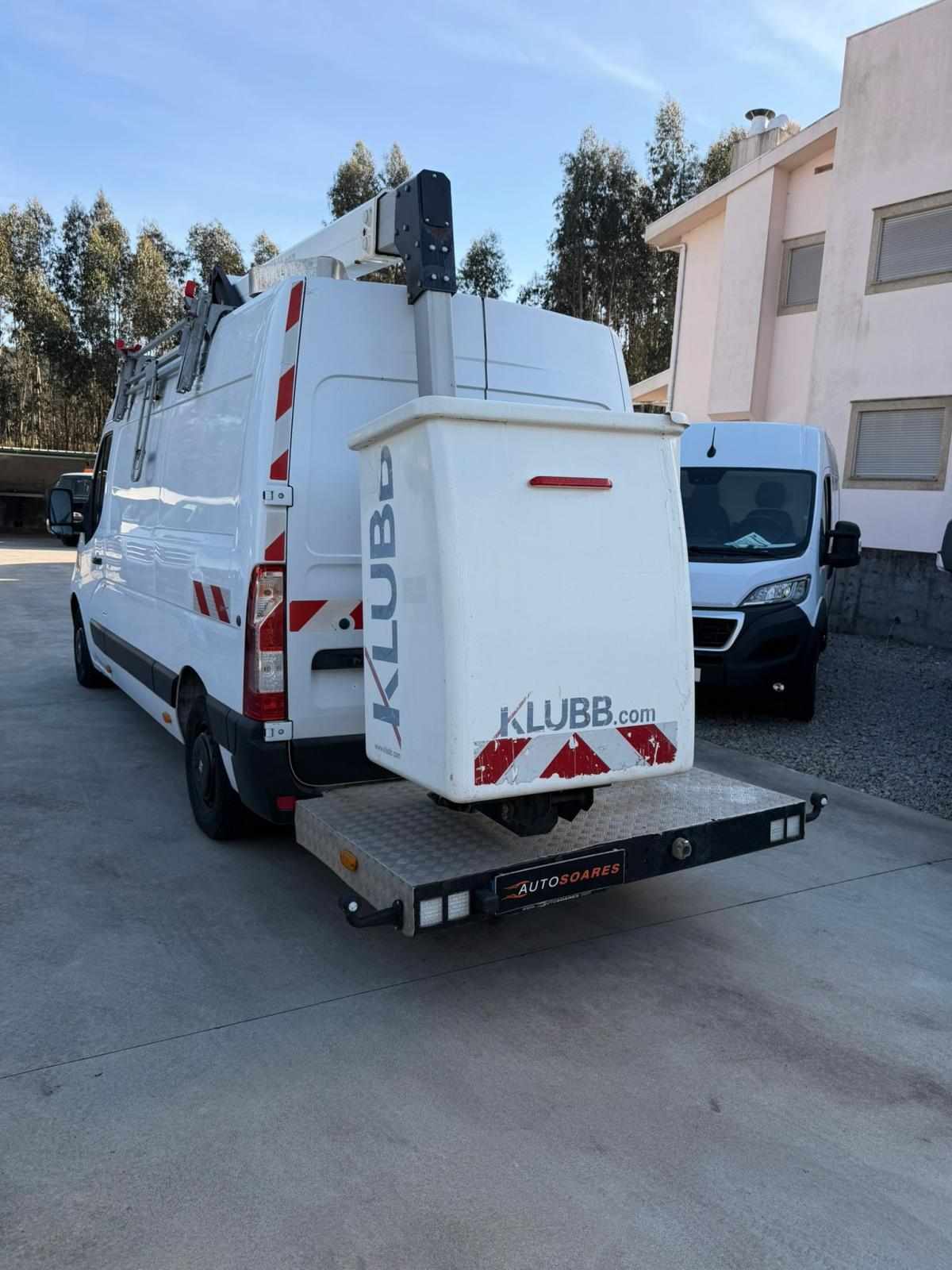 renault-master-2019-diesel-2299cc