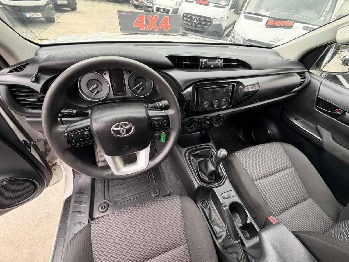 toyota-hilux-2021-diesel-2393cc