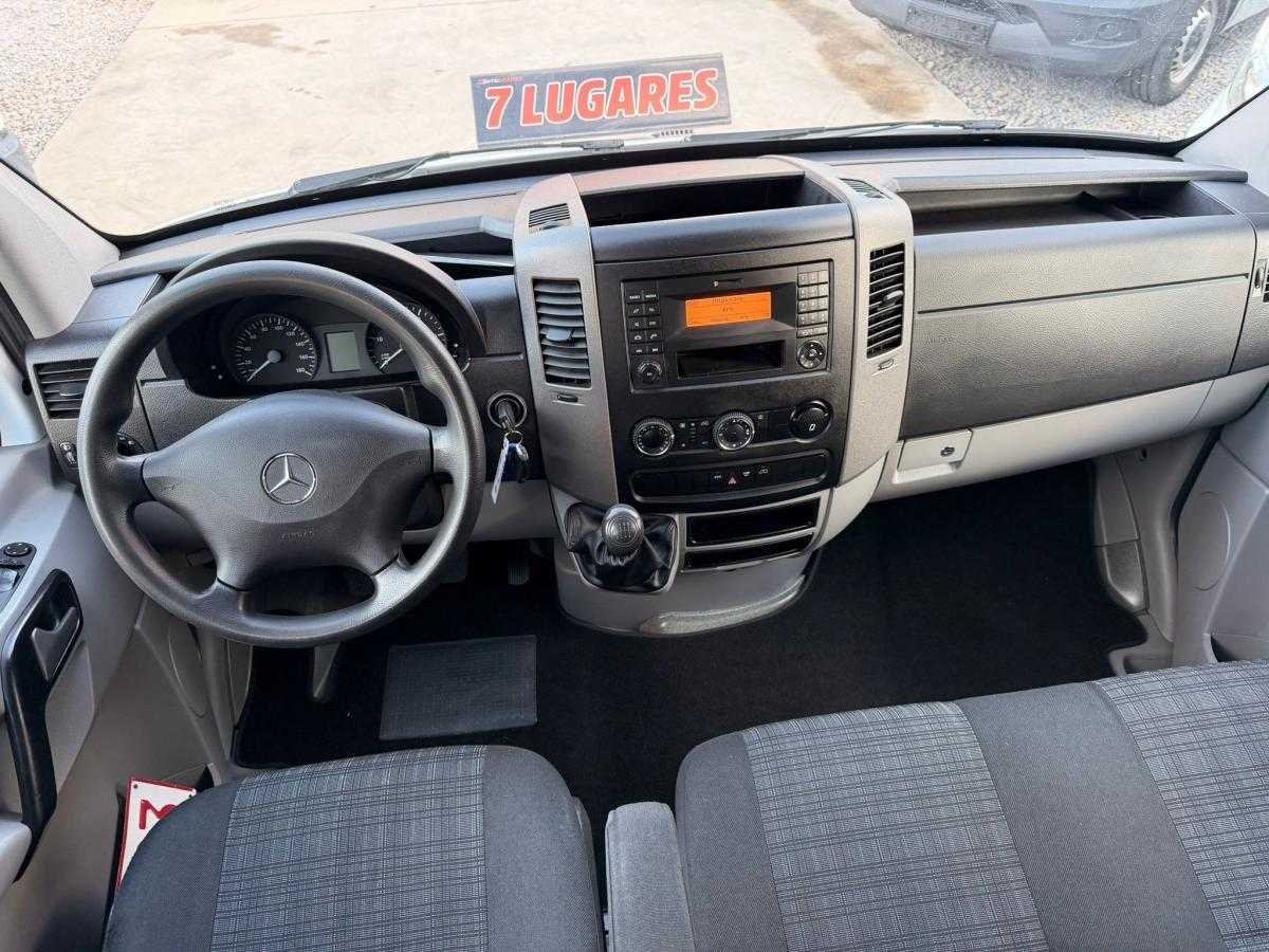 mercedes-benz-sprinter-2016-diesel-2143cc