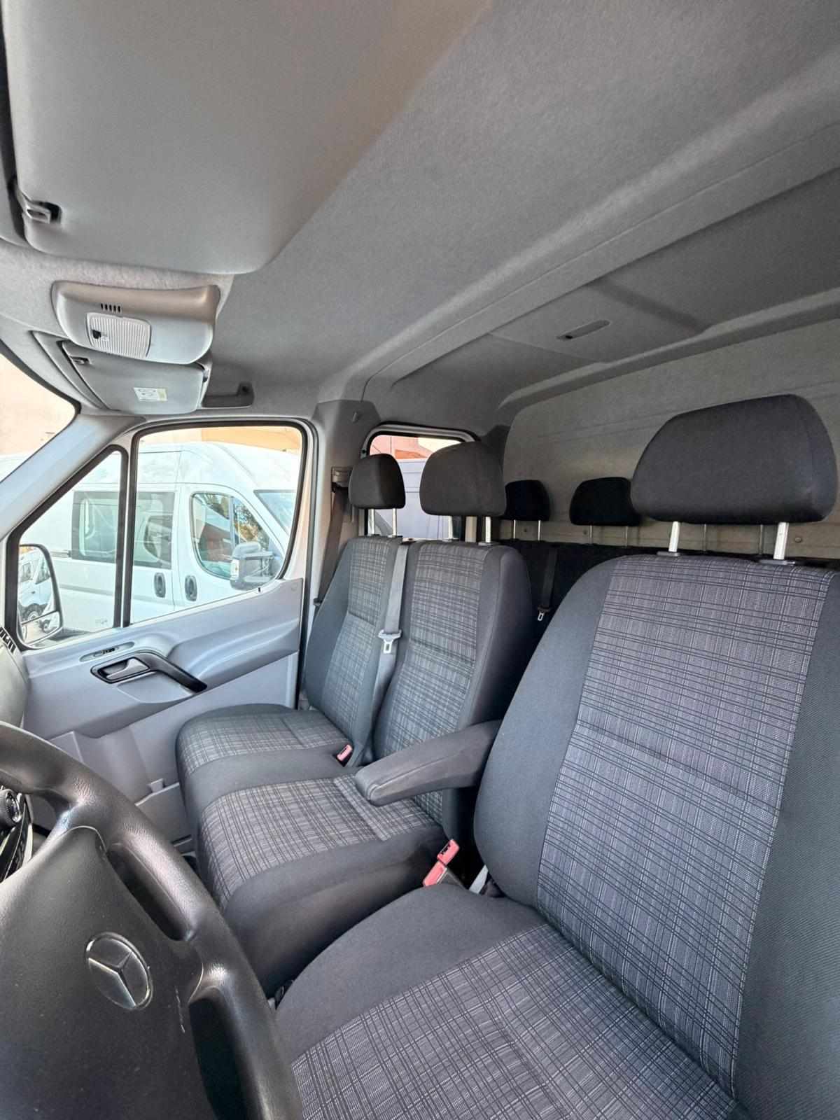 mercedes-benz-sprinter-2016-diesel-2143cc