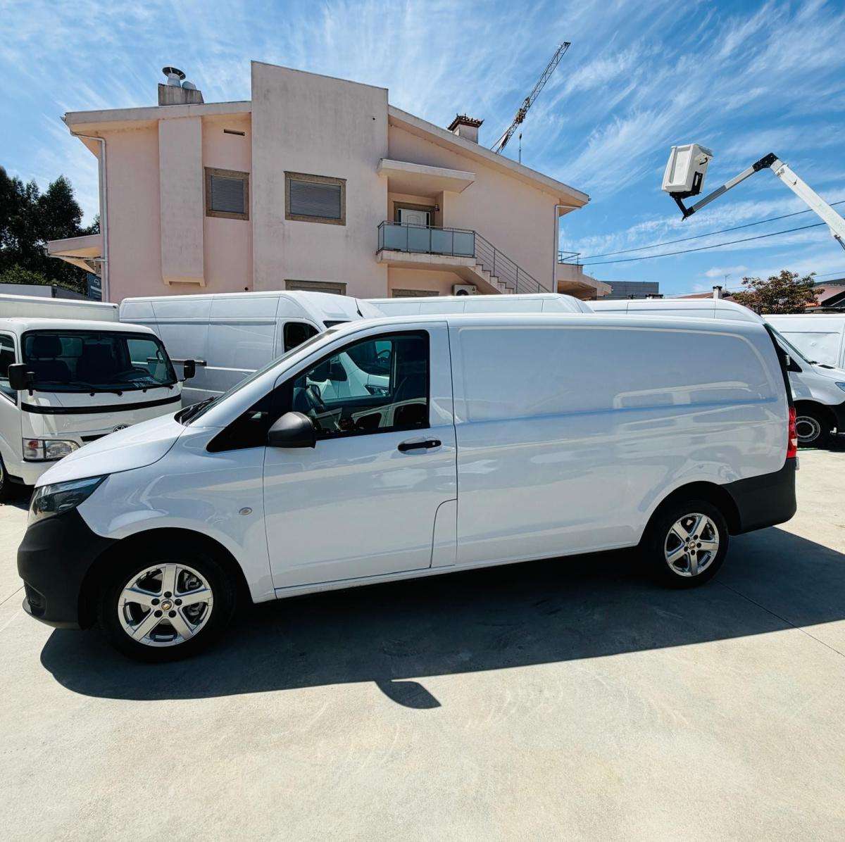 mercedes-benz-vito-2015-diesel-2143cc