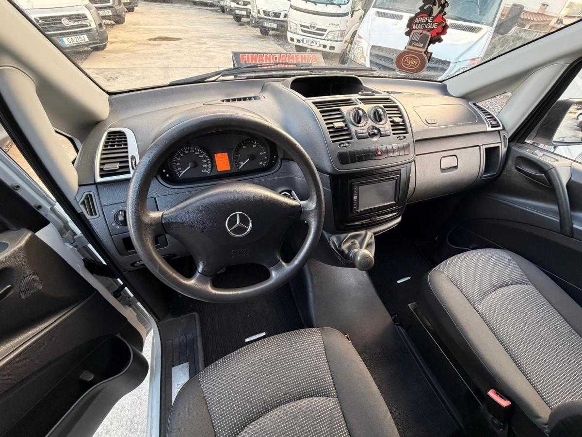 mercedes-benz-vito-2011-diesel-2143cc