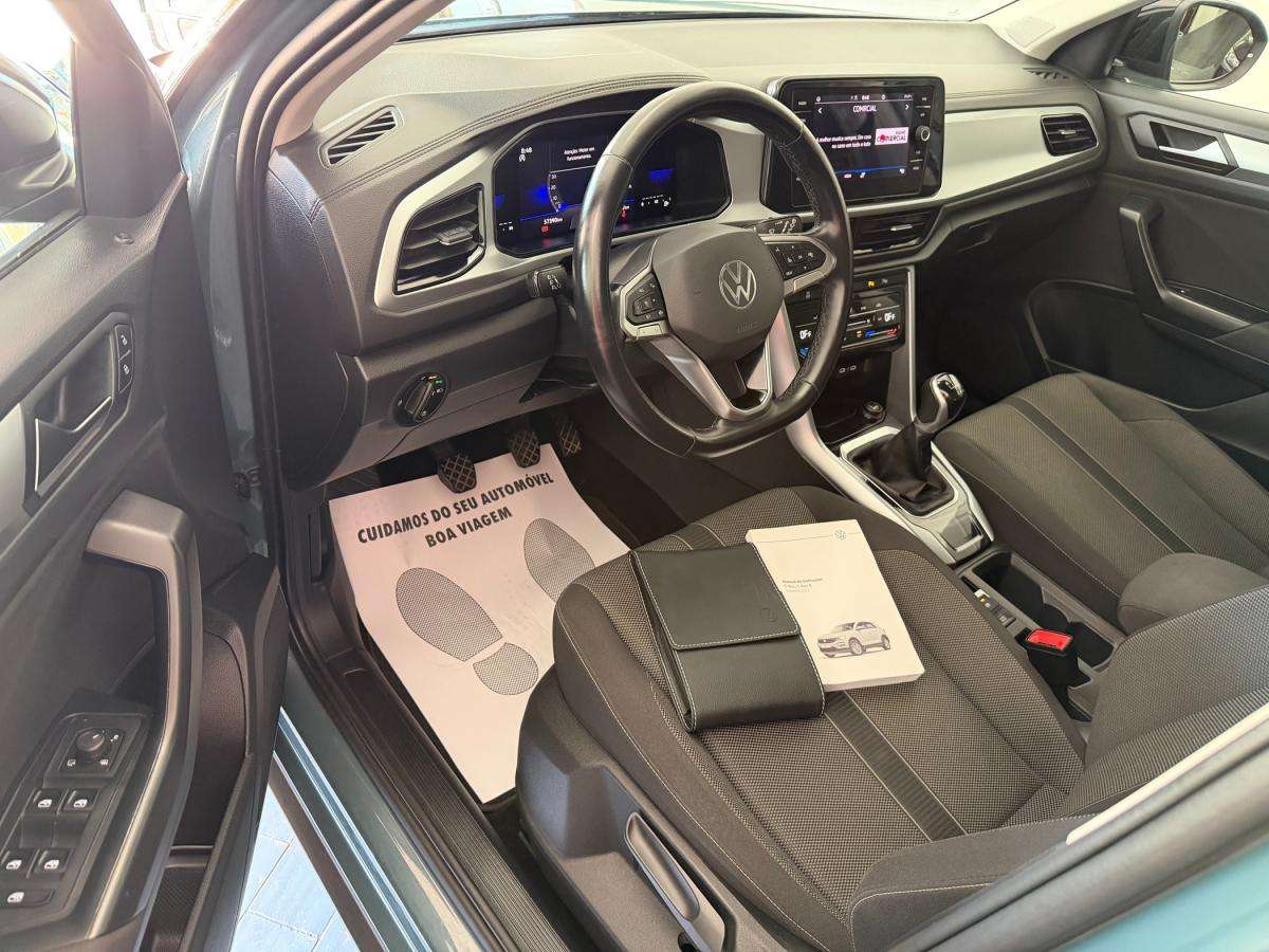 volkswagen-t-roc-2023-gasolina-999cc