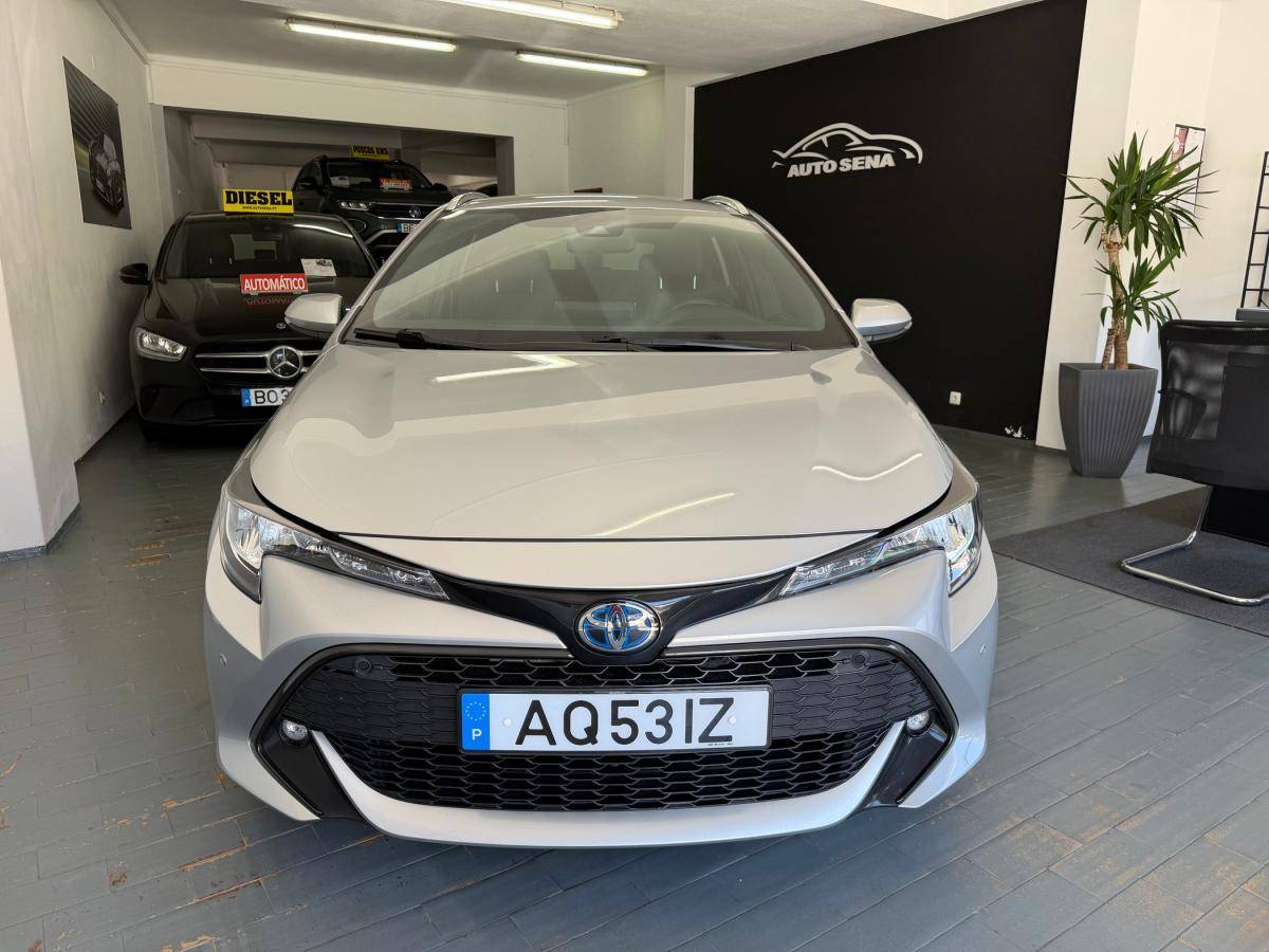 toyota-corolla-2022-hibrido-a-gasolina-1798cc