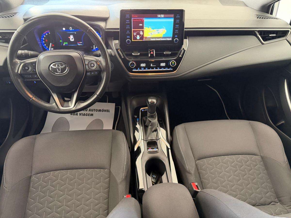 toyota-corolla-2022-hibrido-a-gasolina-1798cc